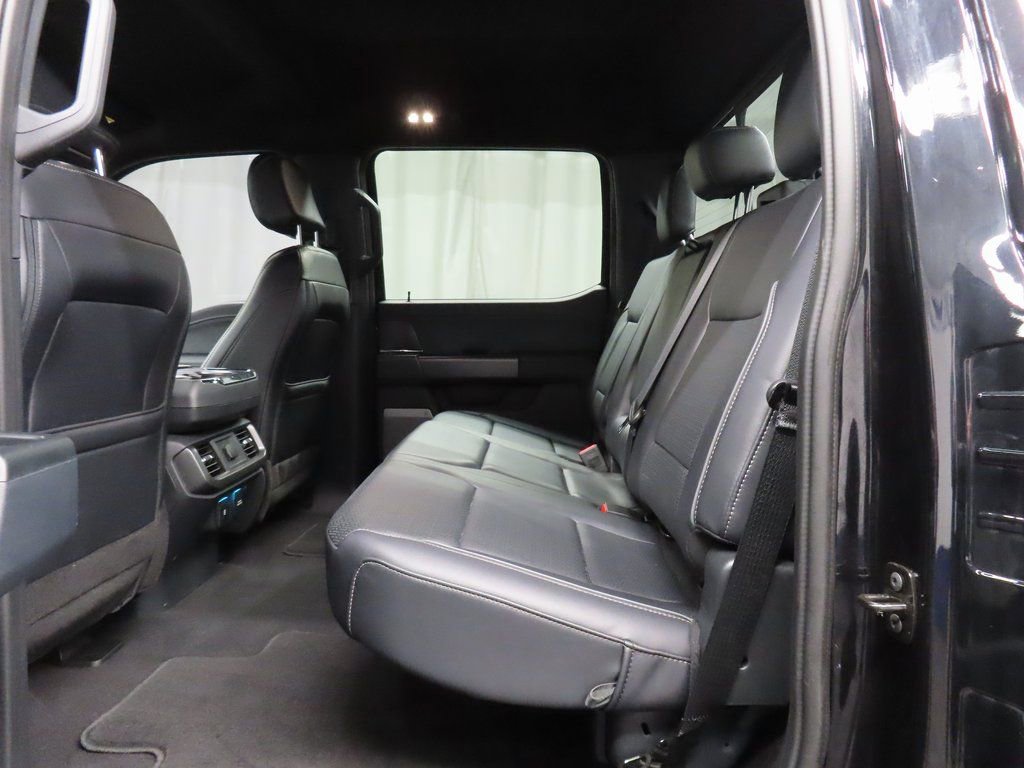 Used 2025 Ford F150 Lariat AWD/4WD image 10