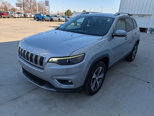Used 2019 Jeep Cherokee Limited image 24