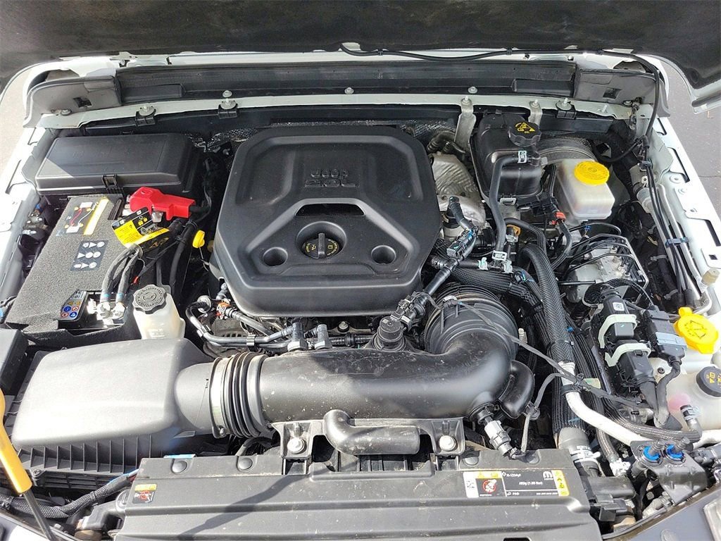 Used 2024 Jeep Wrangler Sport S image 27