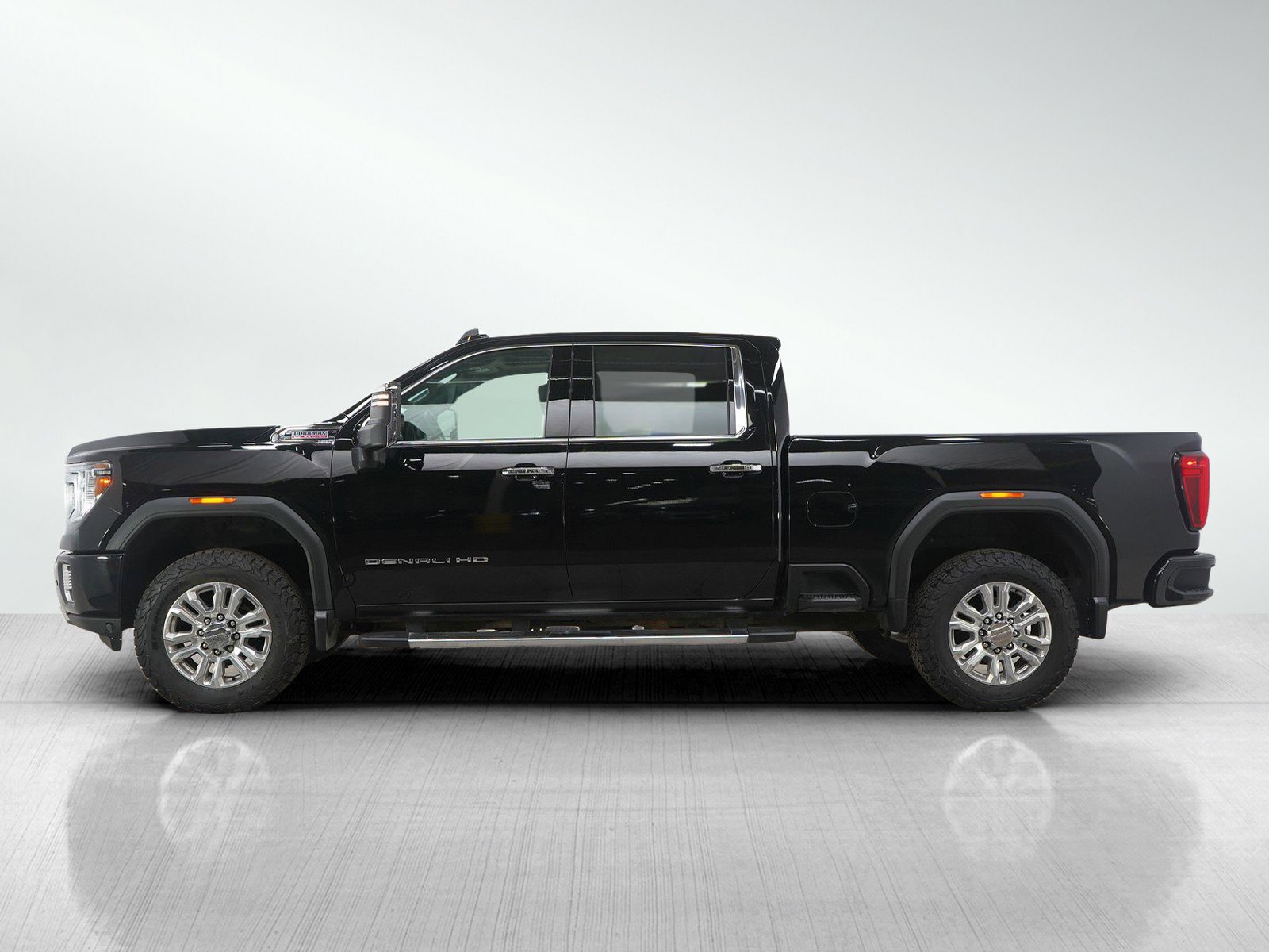 Used 2020 GMC Sierra 2500 Denali image 2