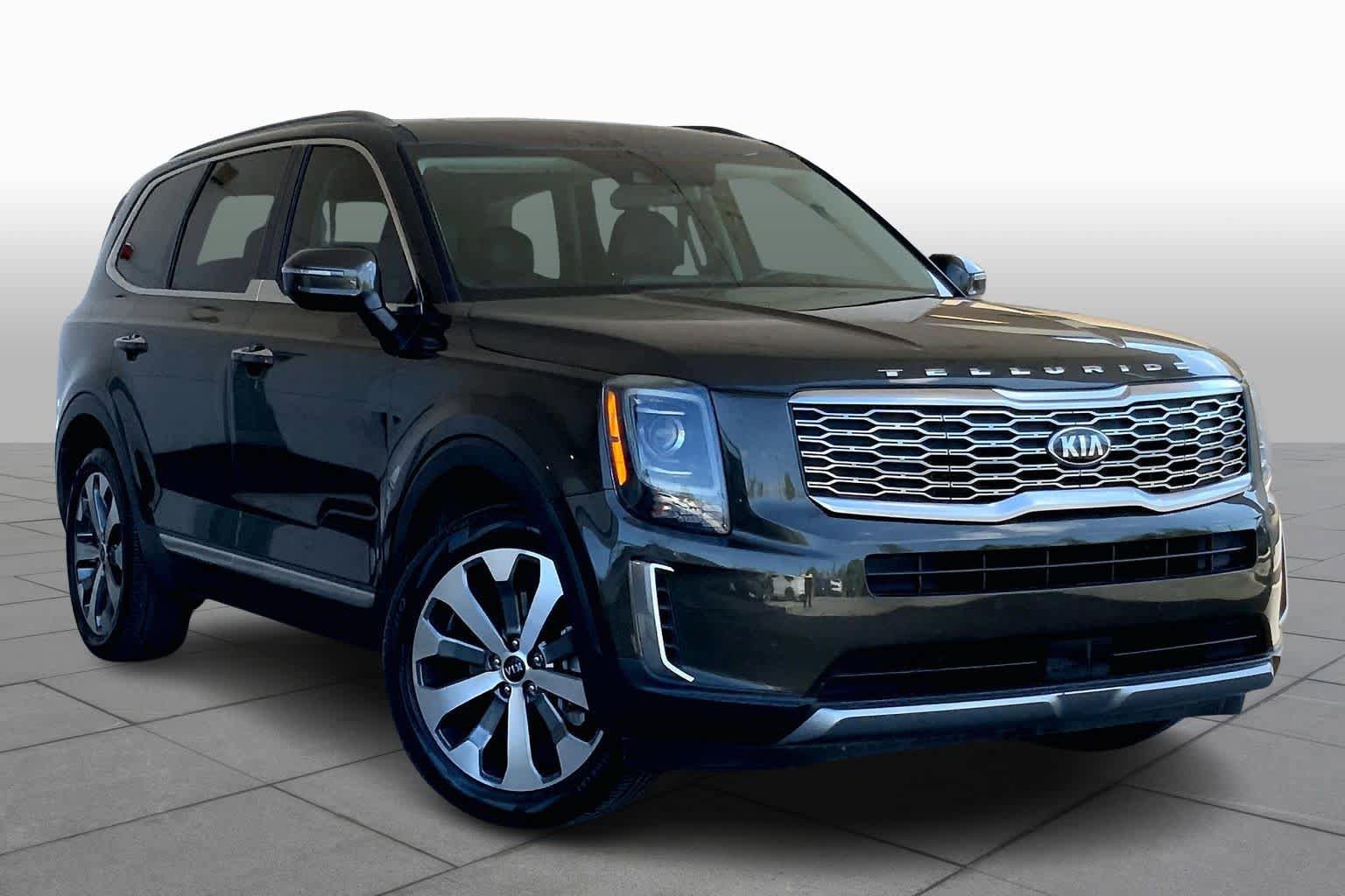 Used 2020 Kia Telluride S image 3
