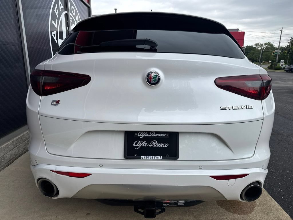 Used 2020 Alfa Romeo Stelvio Ti Sport AWD/4WD image 10