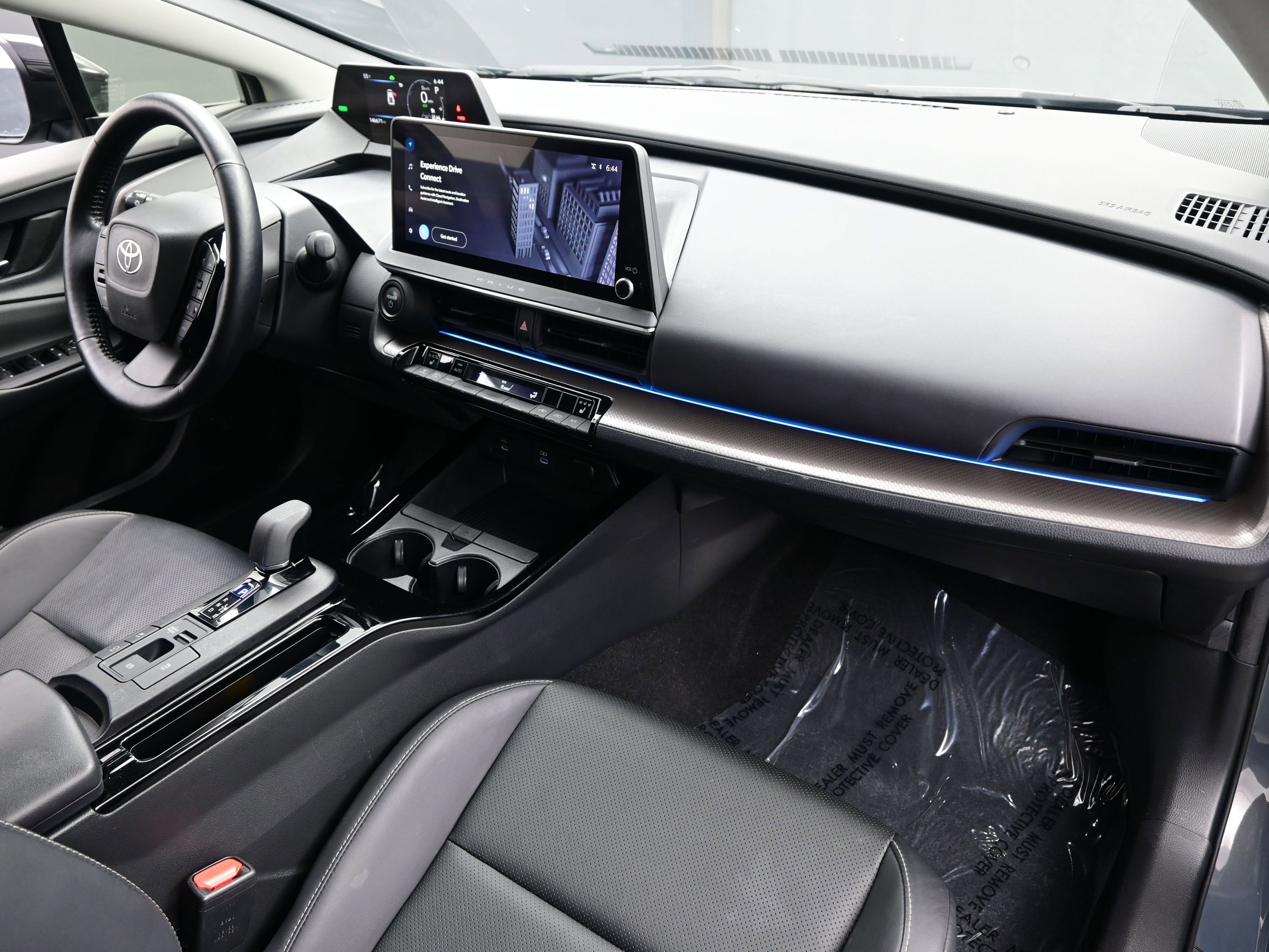 Used 2023 Toyota Prius XLE AWD/4WD image 15