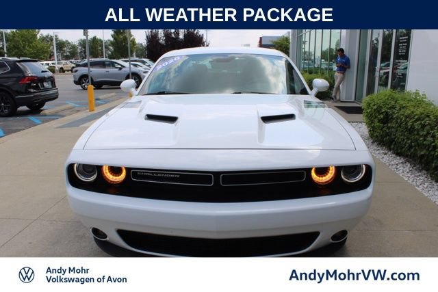 Used 2020 Dodge Challenger SXT w/ Driver Convenience Group AWD/4WD image 2