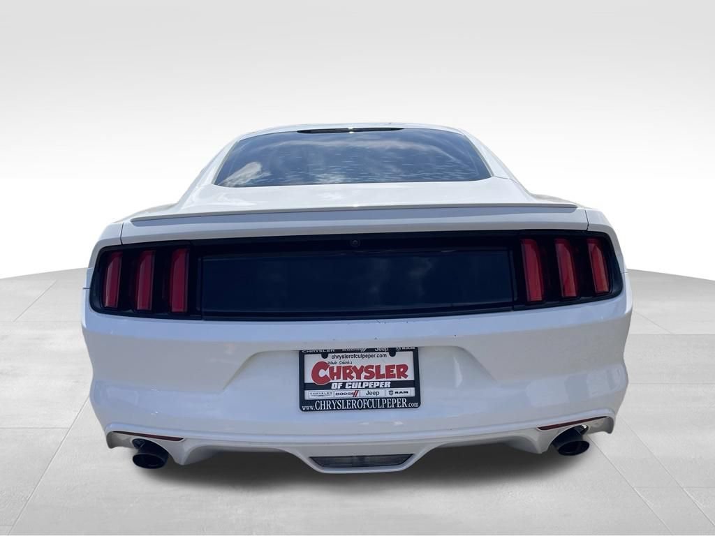 Used 2015 Ford Mustang Coupe w/ Equipment Group 051A RWD image 12