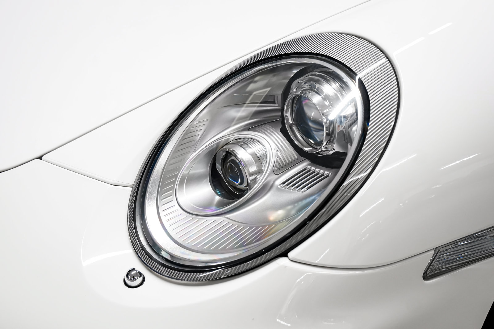 Used 2010 Porsche 911 GT3 RWD image 29