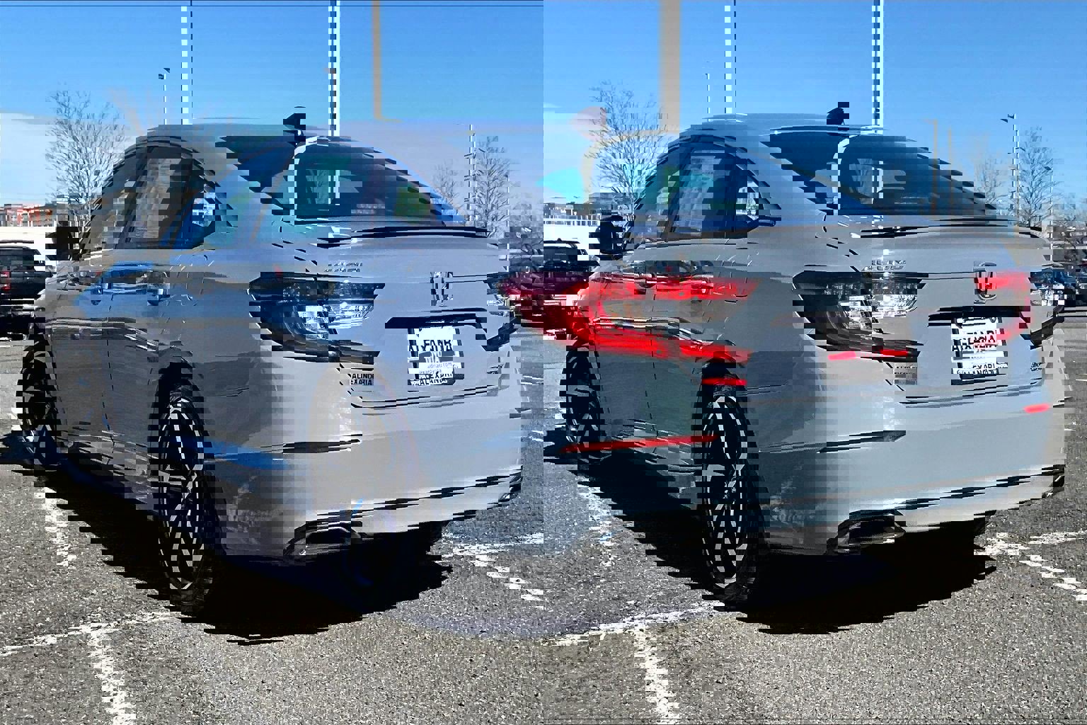 Used 2022 Honda Accord Sport image 11