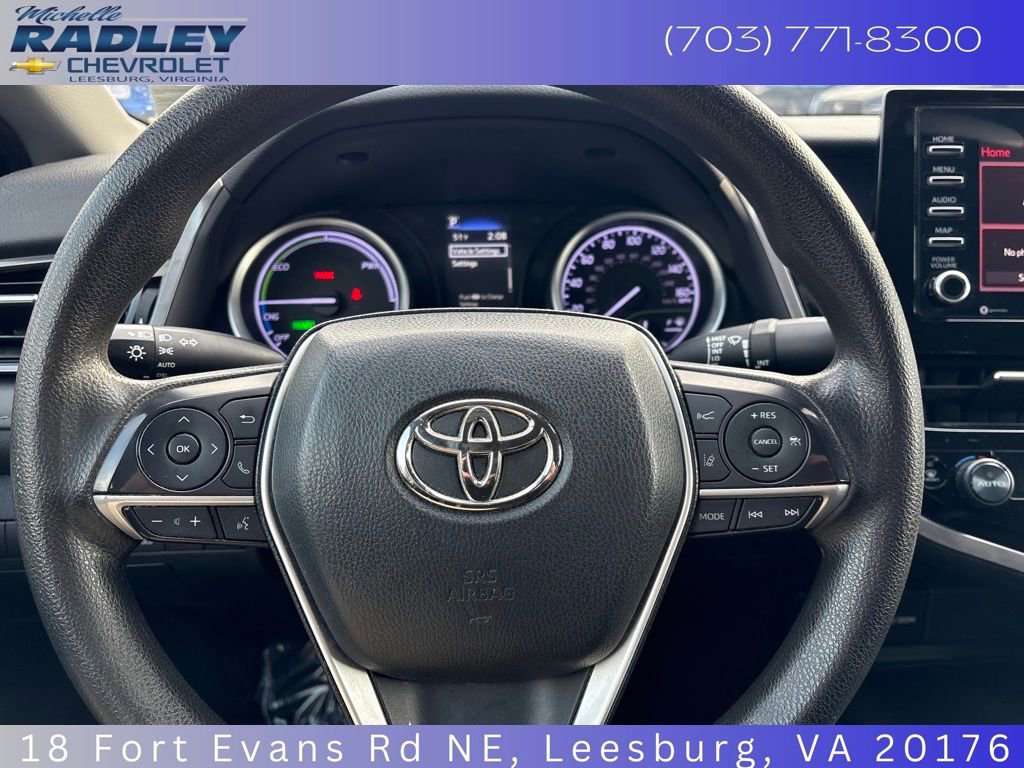 Used 2021 Toyota Camry LE image 17