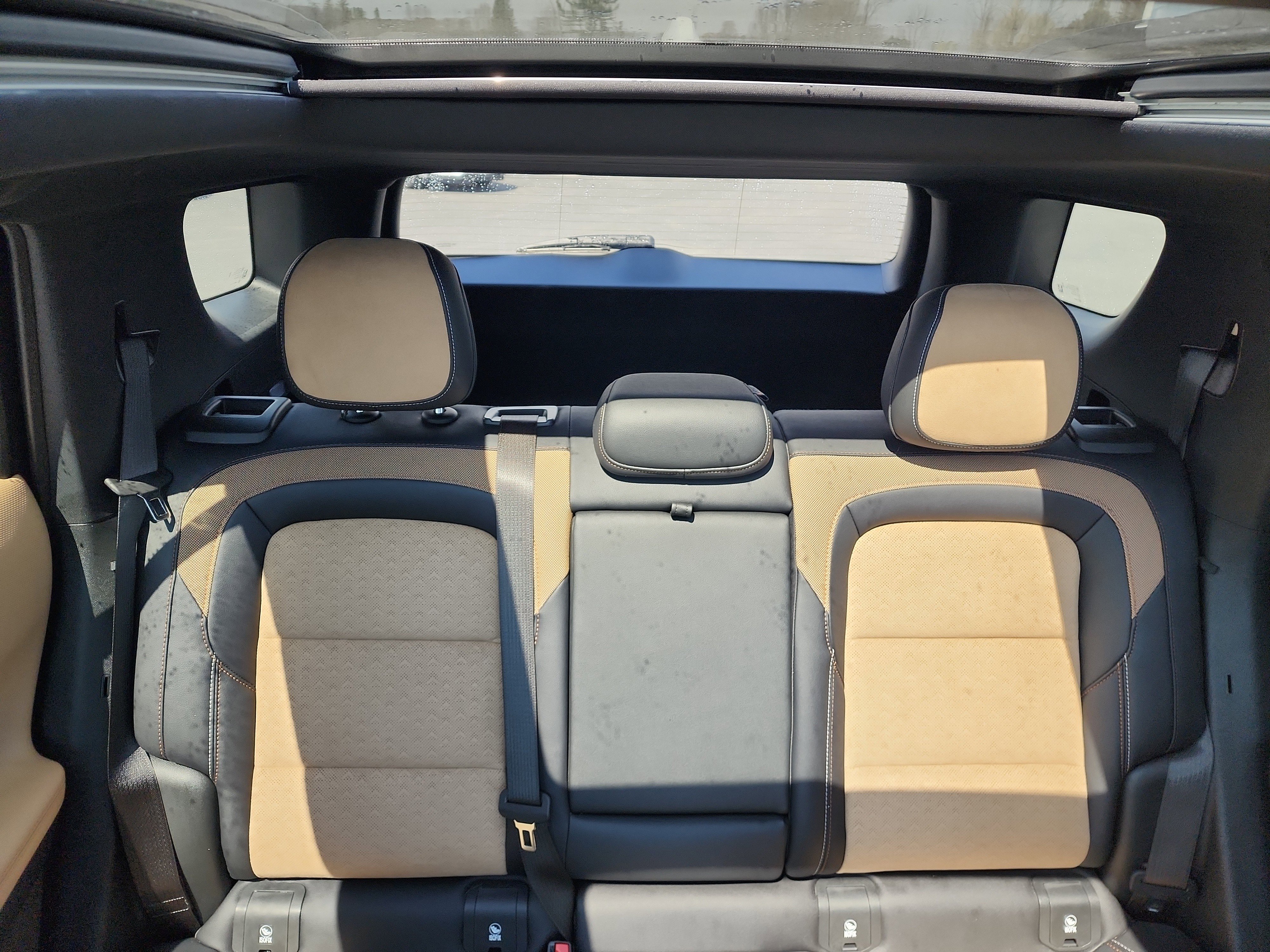 Certified 2025 Chevrolet Equinox ACTIV w/ Safety and Technology Package AWD/4WD image 24