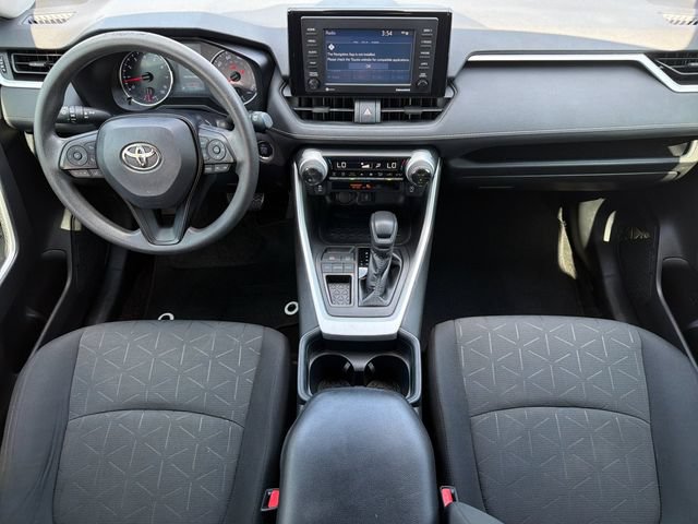 Used 2020 Toyota RAV4 XLE w/ Carpet Mat Package FWD image 9