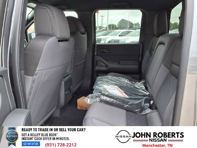 New 2027 Nissan Frontier SV w/ SV Convenience Package AWD/4WD image 9
