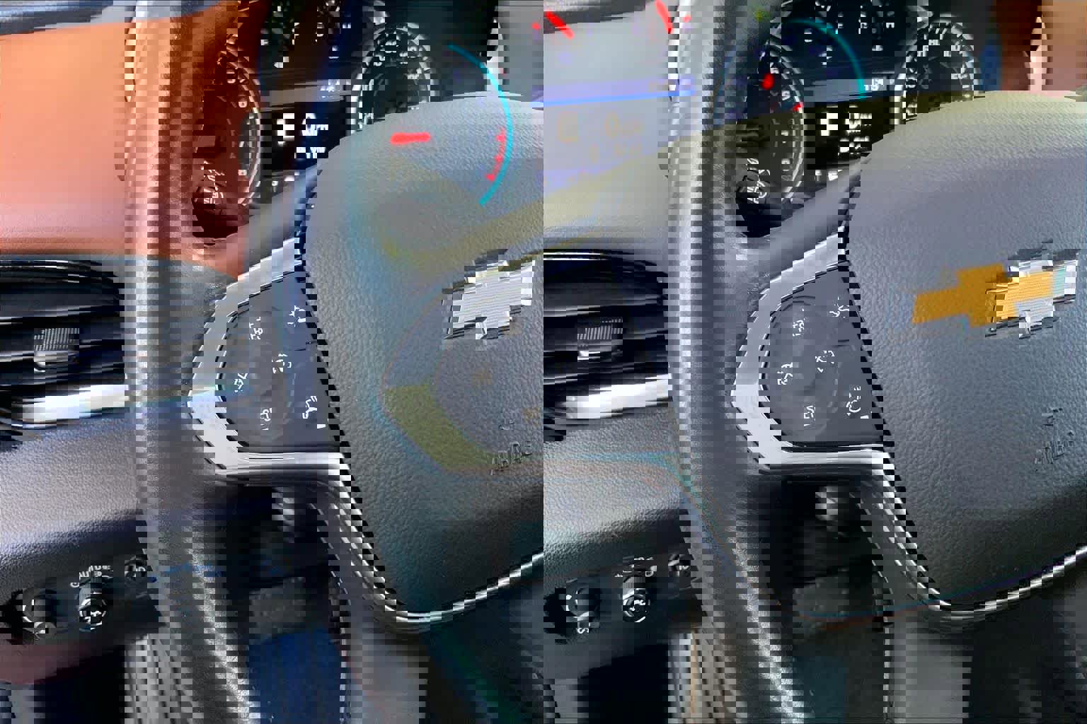 Used 2020 Chevrolet Traverse High Country image 24