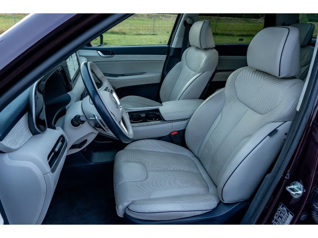 Used 2024 Hyundai Palisade Calligraphy image 12