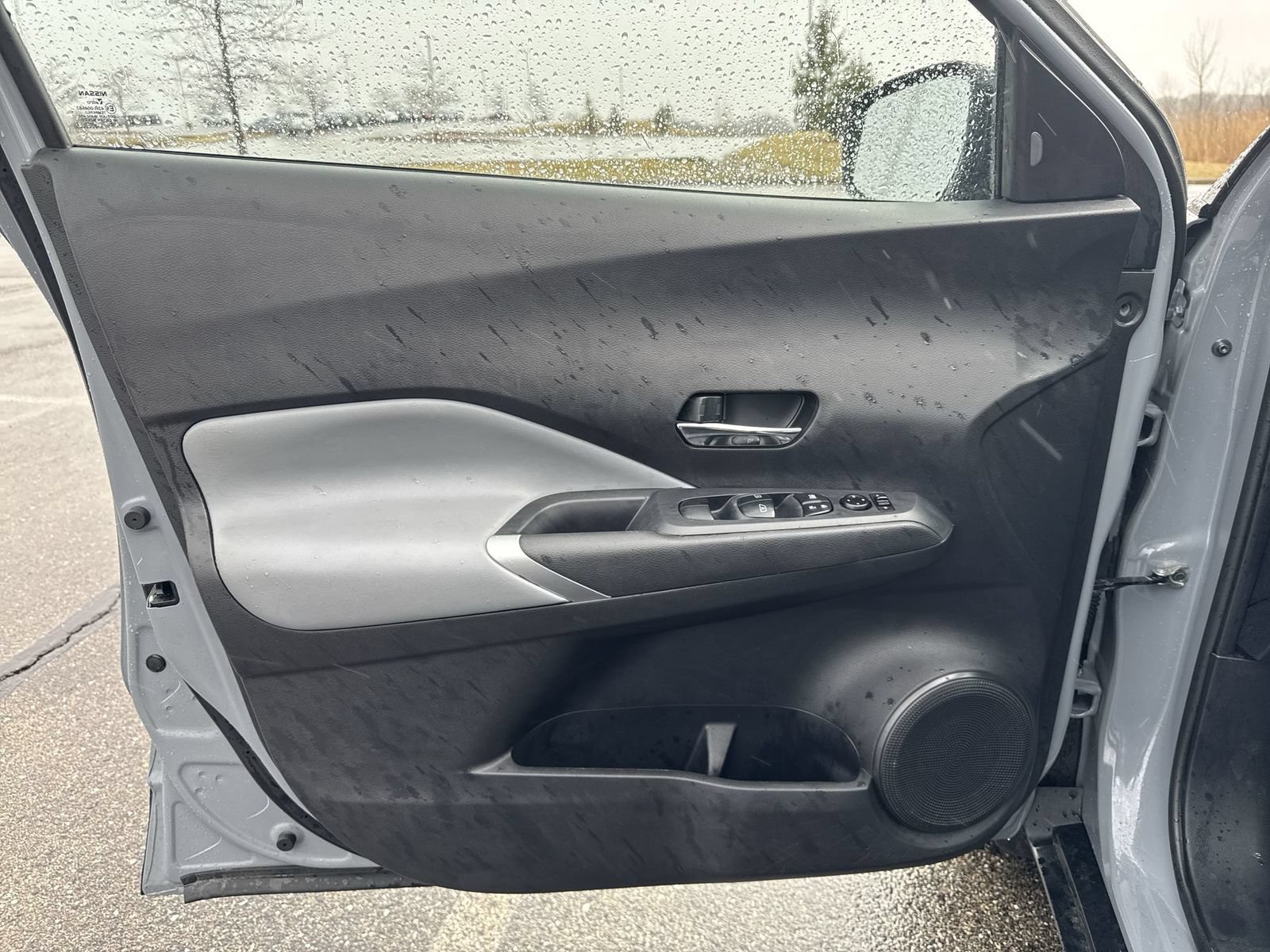 Used 2023 Nissan Kicks SR w/ SR Premium Package FWD image 26