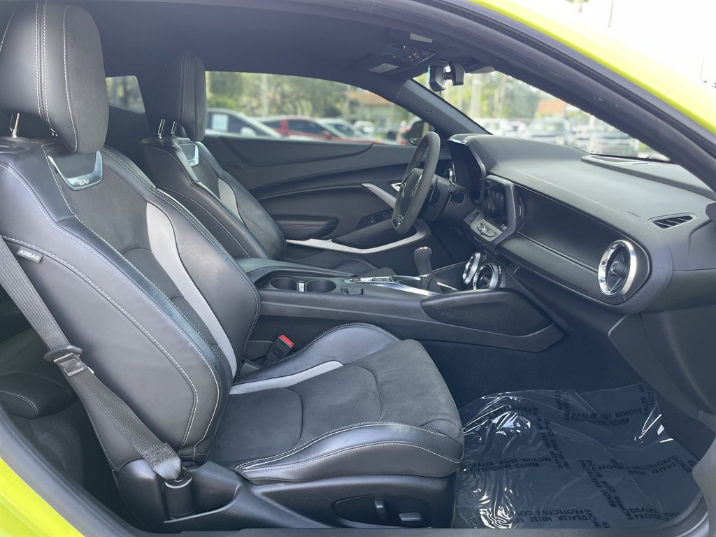 Used 2020 Chevrolet Camaro SS RWD image 16