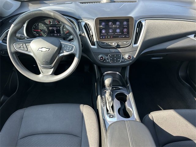 Used 2023 Chevrolet Malibu LT image 9