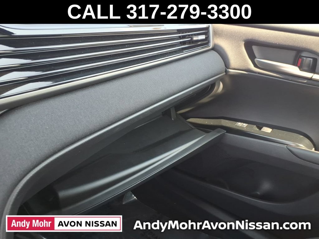 Used 2025 Toyota Camry LE FWD image 36