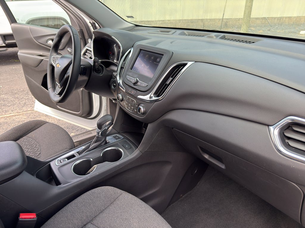 Used 2024 Chevrolet Equinox LT AWD/4WD image 31