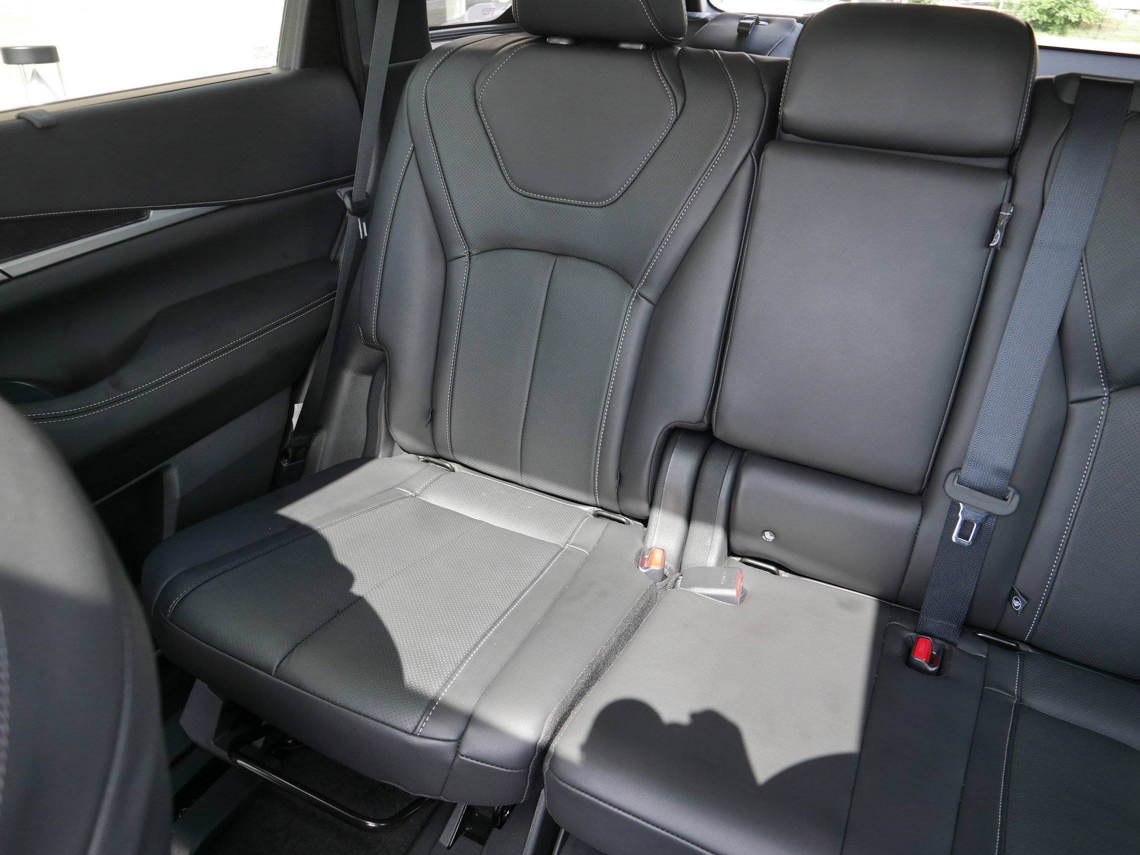 Certified 2024 INFINITI QX60 Sensory w/ Vision Package image 12