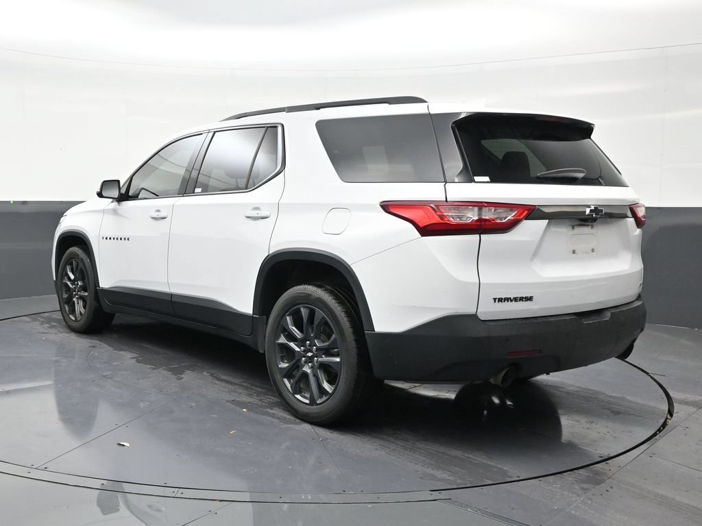 Used 2021 Chevrolet Traverse RS FWD image 3