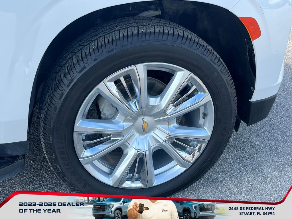 Used 2022 Chevrolet Suburban High Country image 22
