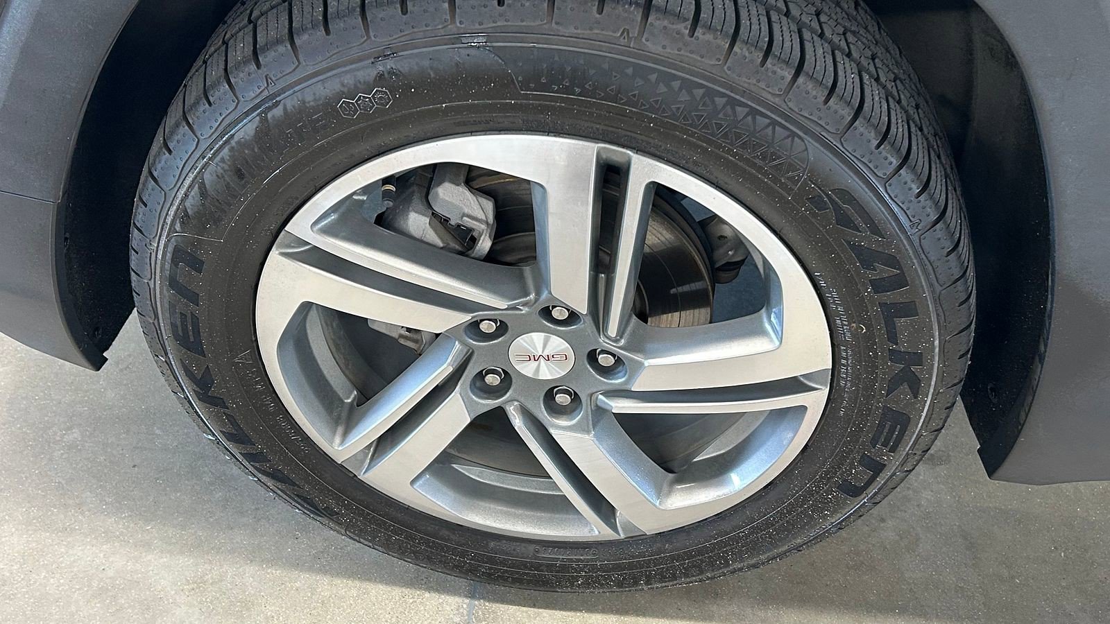 Used 2021 GMC Terrain SLT w/ Infotainment Package II image 9