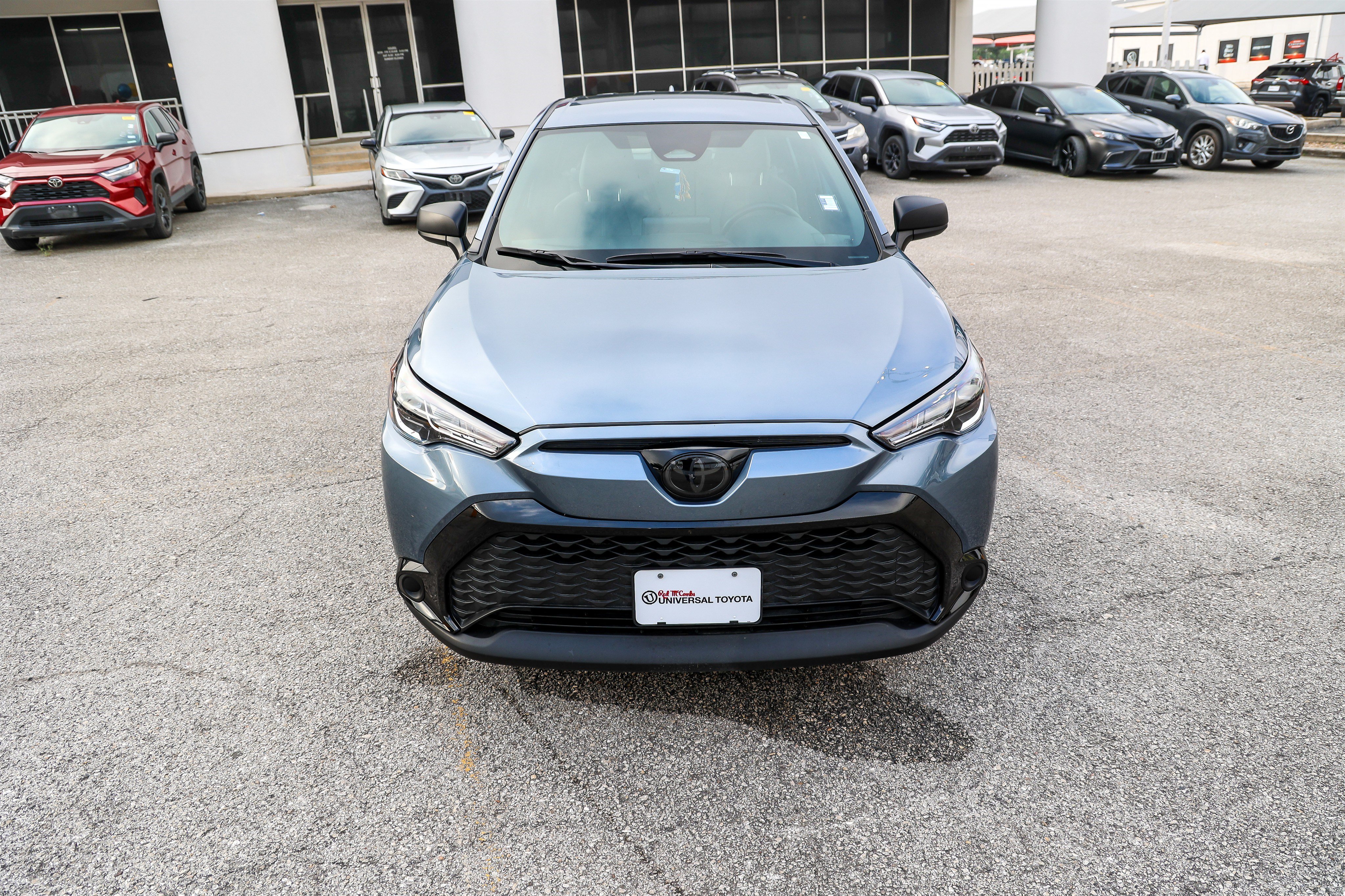Used 2024 Toyota Corolla Cross AWD Hybrid image 4