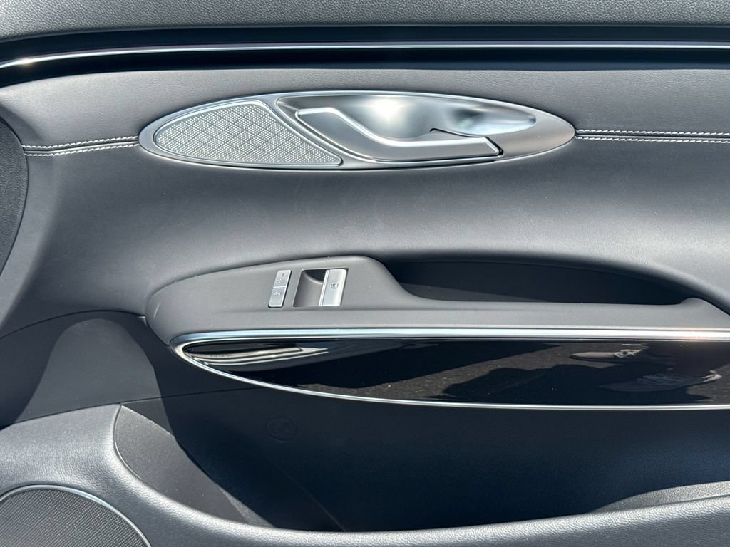 New 2026 Genesis GV70 2.5T AWD/4WD image 14