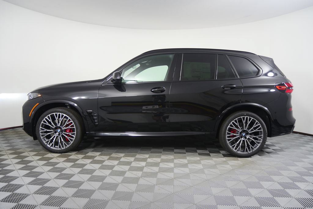 Used 2026 BMW X5 sDrive40i w/ Executive Package RWD image 3