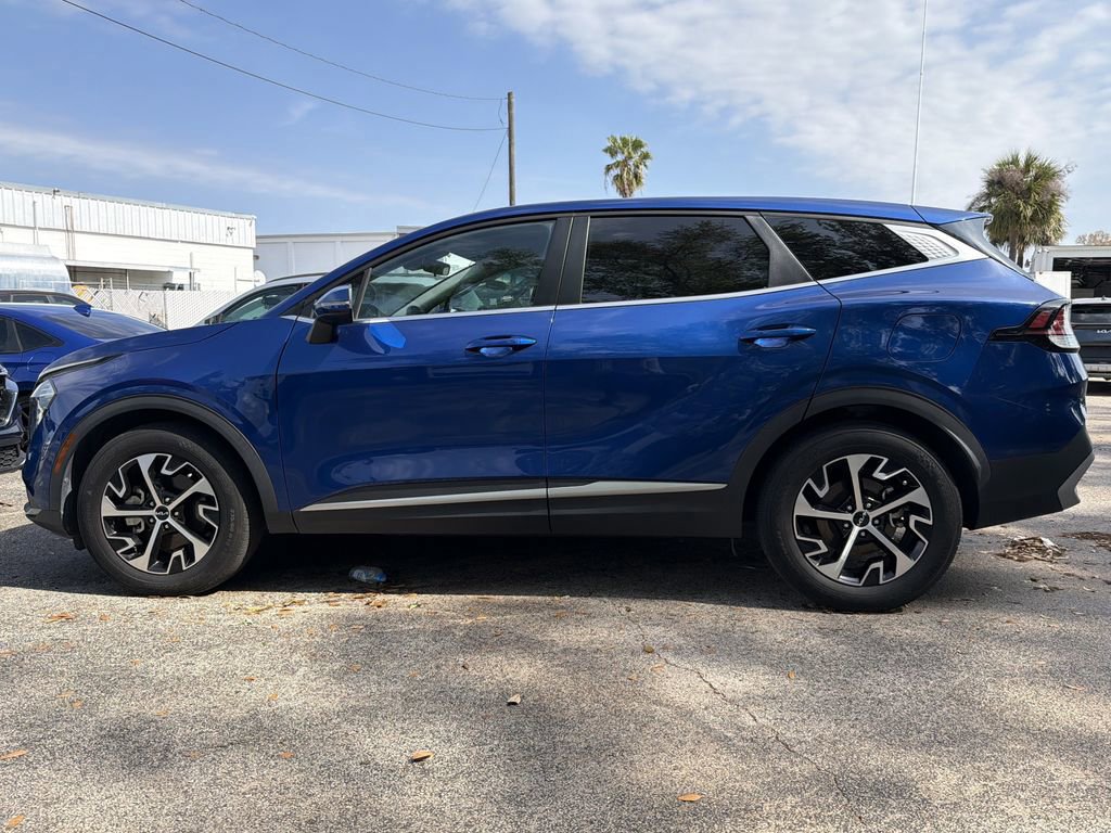 Certified 2023 Kia Sportage EX image 8