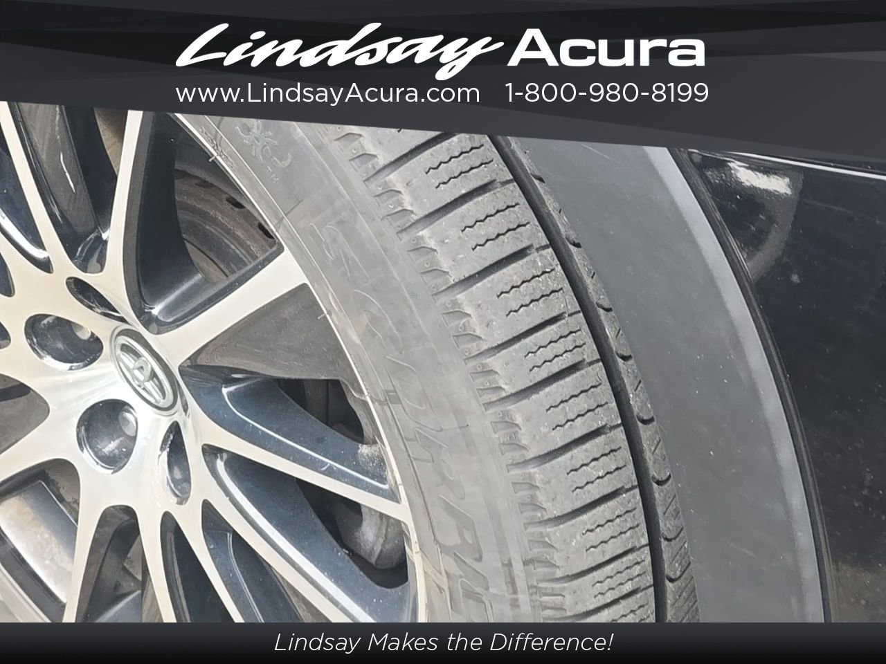 Used 2018 Toyota Highlander SE image 15