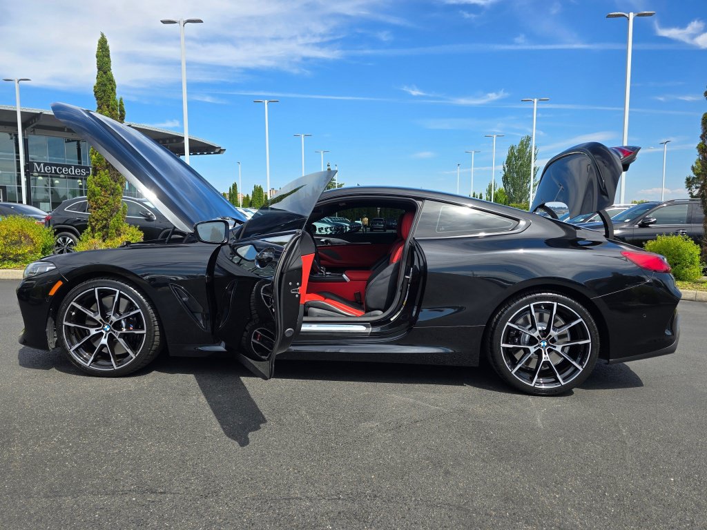 Used 2023 BMW 840i xDrive Coupe AWD/4WD image 13