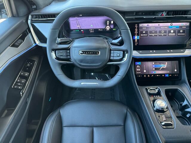 Used 2025 Jeep Wagoneer S Launch Edition AWD/4WD image 18