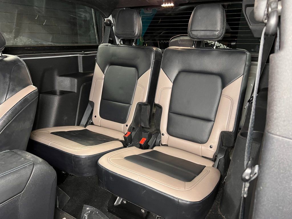 Used 2024 Ford Bronco Wildtrak AWD/4WD image 11