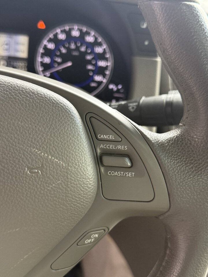 Used 2010 INFINITI G37 Journey w/ Premium Pkg RWD image 14