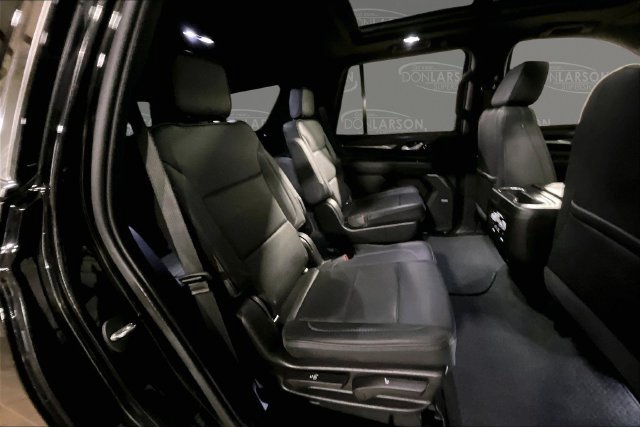 Used 2022 GMC Yukon Denali AWD/4WD image 18