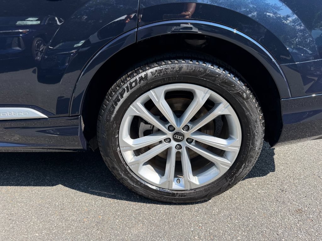 Used 2026 Audi Q7 3.0T Premium Plus w/ Premium Plus Package AWD/4WD image 10