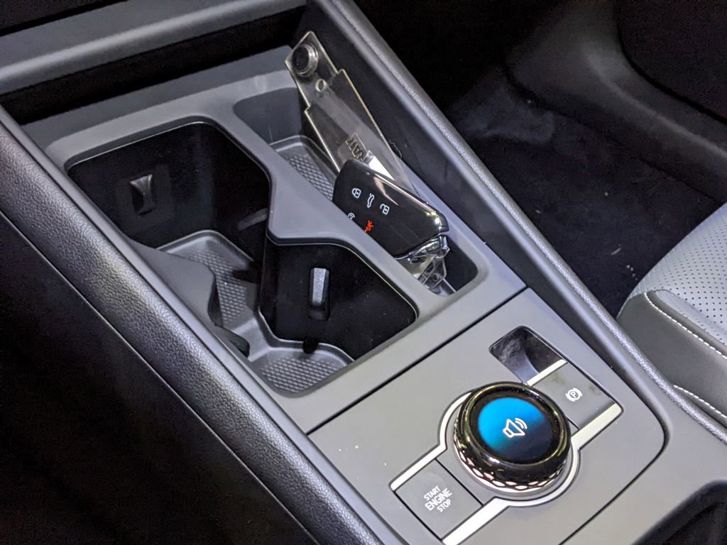 New 2026 Volkswagen Tiguan SE R-Line image 19