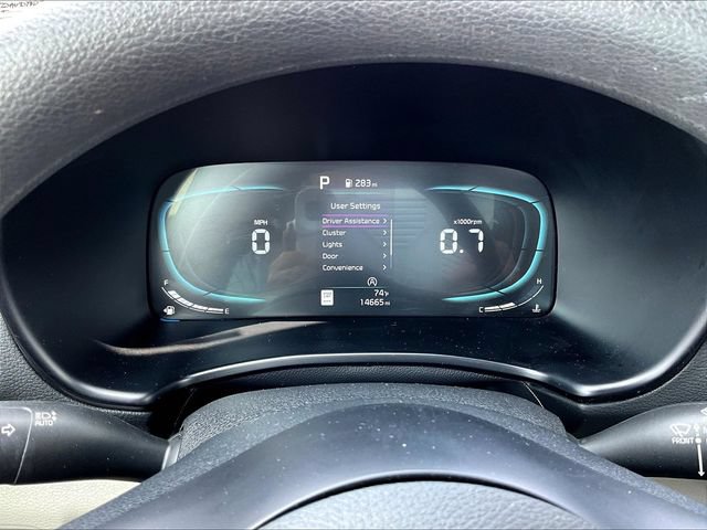 Certified 2025 Kia Soul LX w/ LX Technology Package FWD image 13