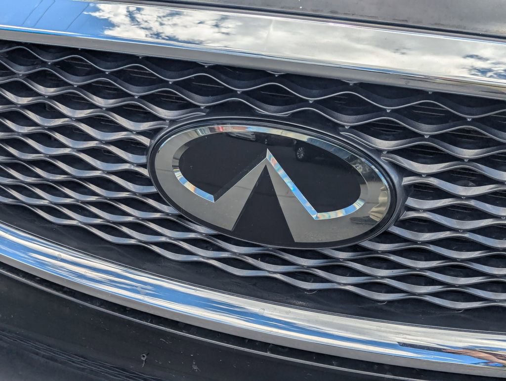 Used 2024 INFINITI QX50 Luxe image 11