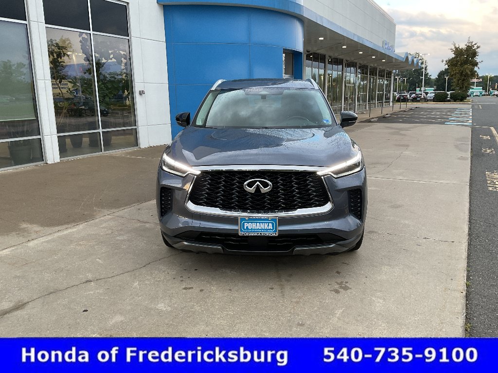 Used 2023 INFINITI QX60 Sensory w/ Vision Package AWD/4WD image 9