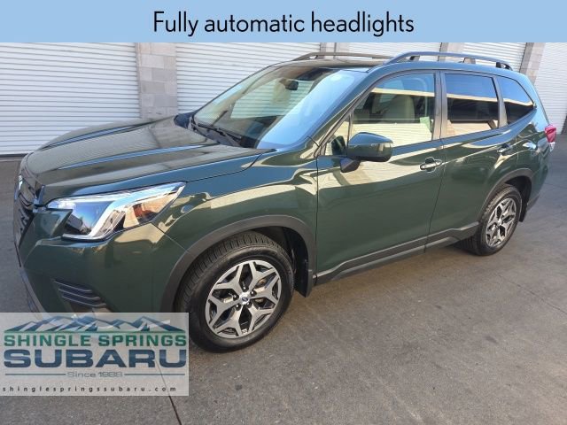 Used 2024 Subaru Forester Premium AWD/4WD image 8