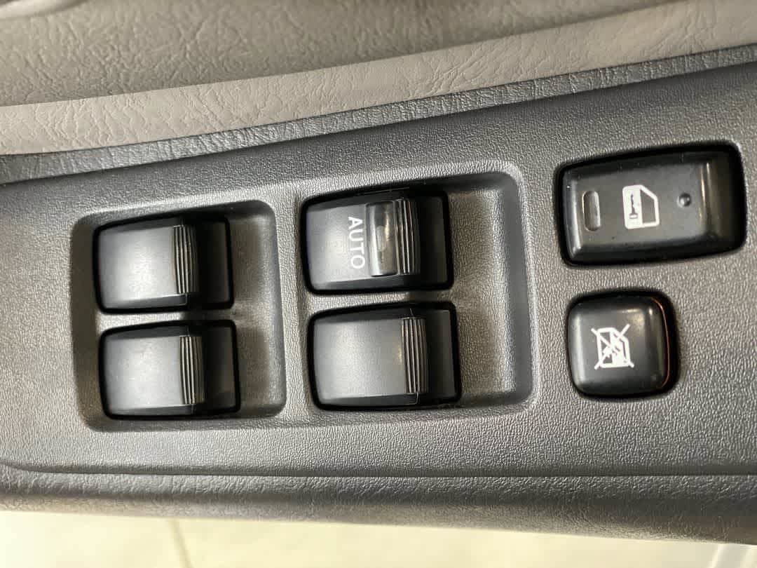 Used 2002 Toyota Highlander 4WD image 16