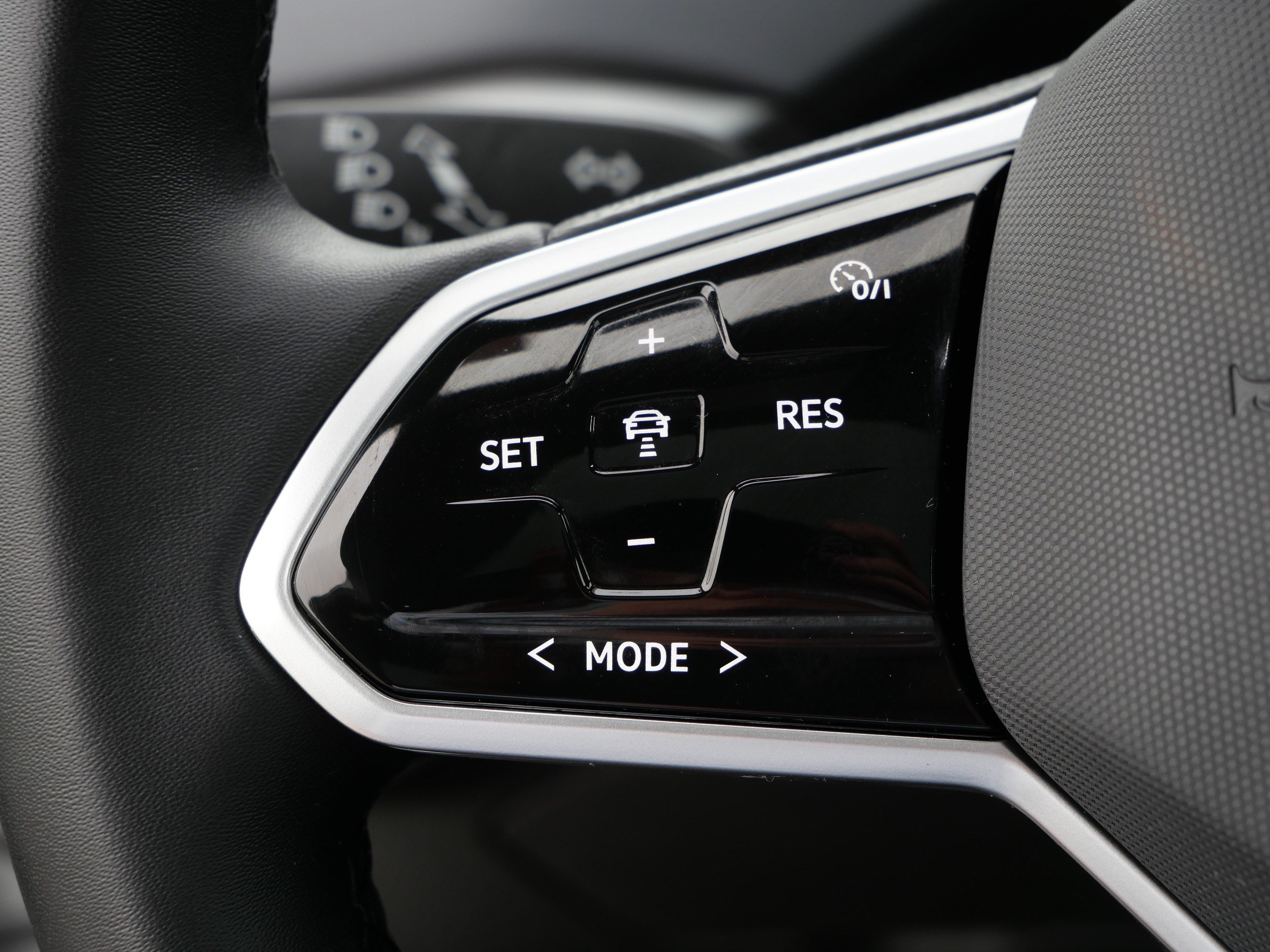 Certified 2023 Volkswagen ID.4 Pro S Plus AWD/4WD image 27
