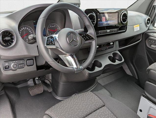New 2025 Mercedes-Benz Sprinter 2500 image 3