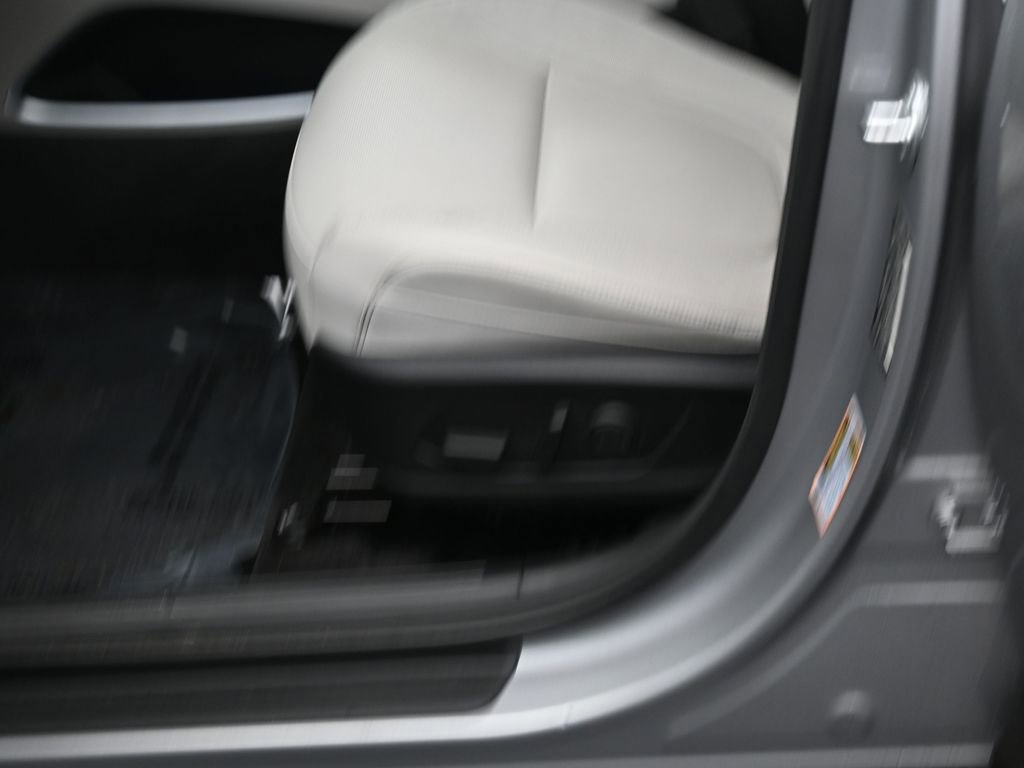 Used 2024 Hyundai Tucson Limited image 11