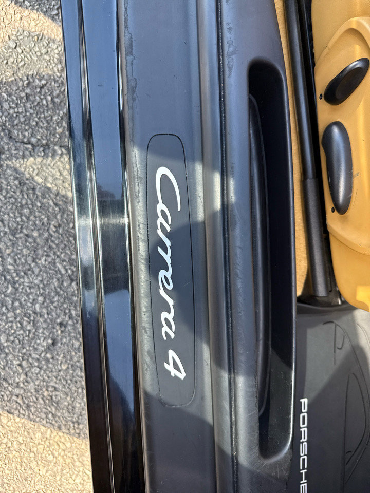 Used 2003 Porsche 911 Carrera 4 image 16