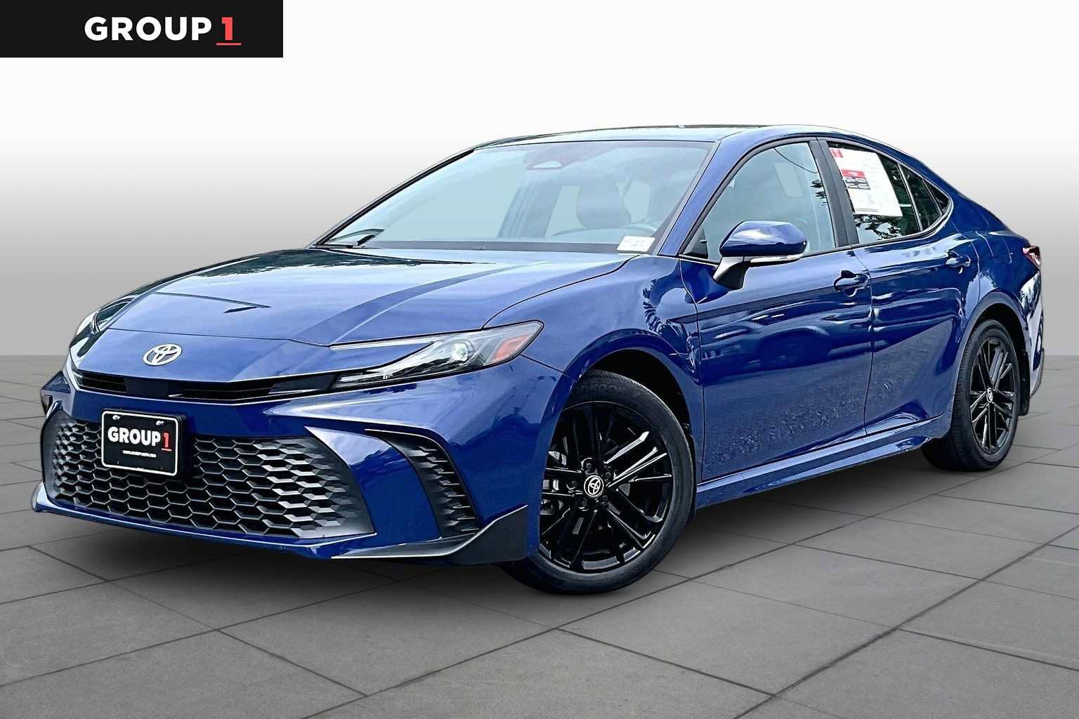 Used 2025 Toyota Camry SE