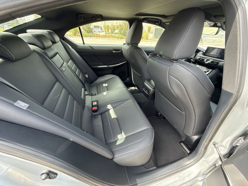 Used 2022 Lexus IS 350 F Sport RWD image 17