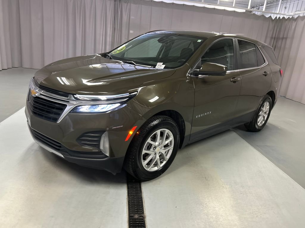 Used 2024 Chevrolet Equinox LT image 3